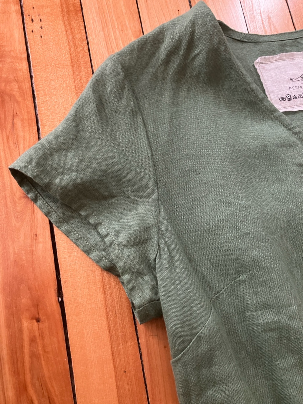 Vintage green REINE dress from Not Perfect Linen, NWOT - Picture 5 of 6
